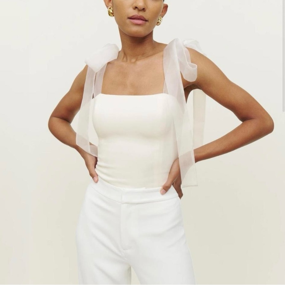 Reformation Zoey top